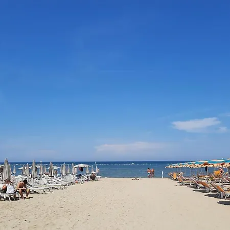 Lalla Beauty & Relax Hotel Cesenatico