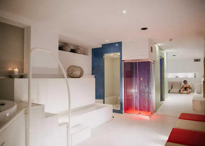 Lalla Beauty & Relax Hotel 4*