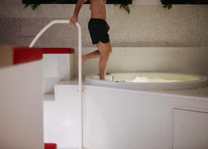 Lalla Beauty & Relax Hotel